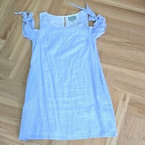 SKIES ARE BLUE Blue Striped Dress Small